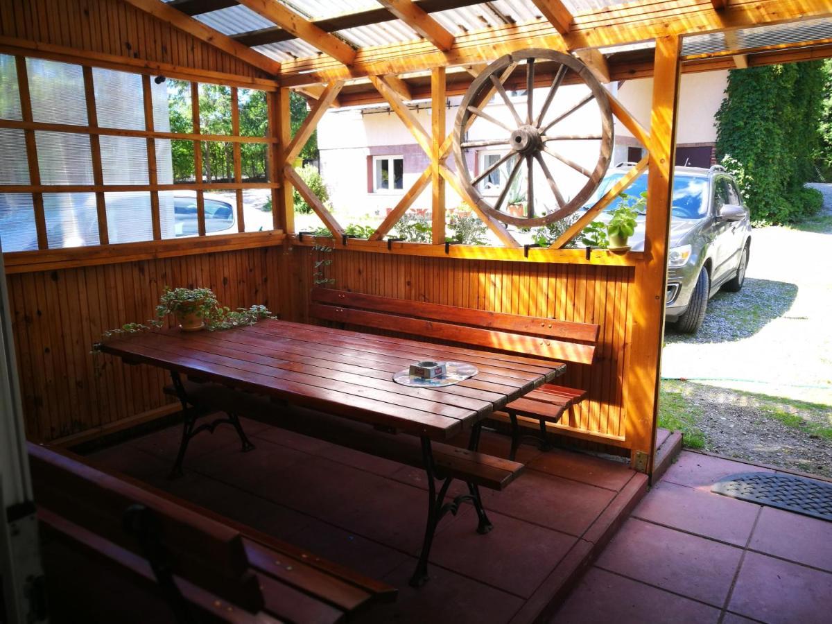 Villa Agrowczasy U Mirusi Wizajny Exterior foto